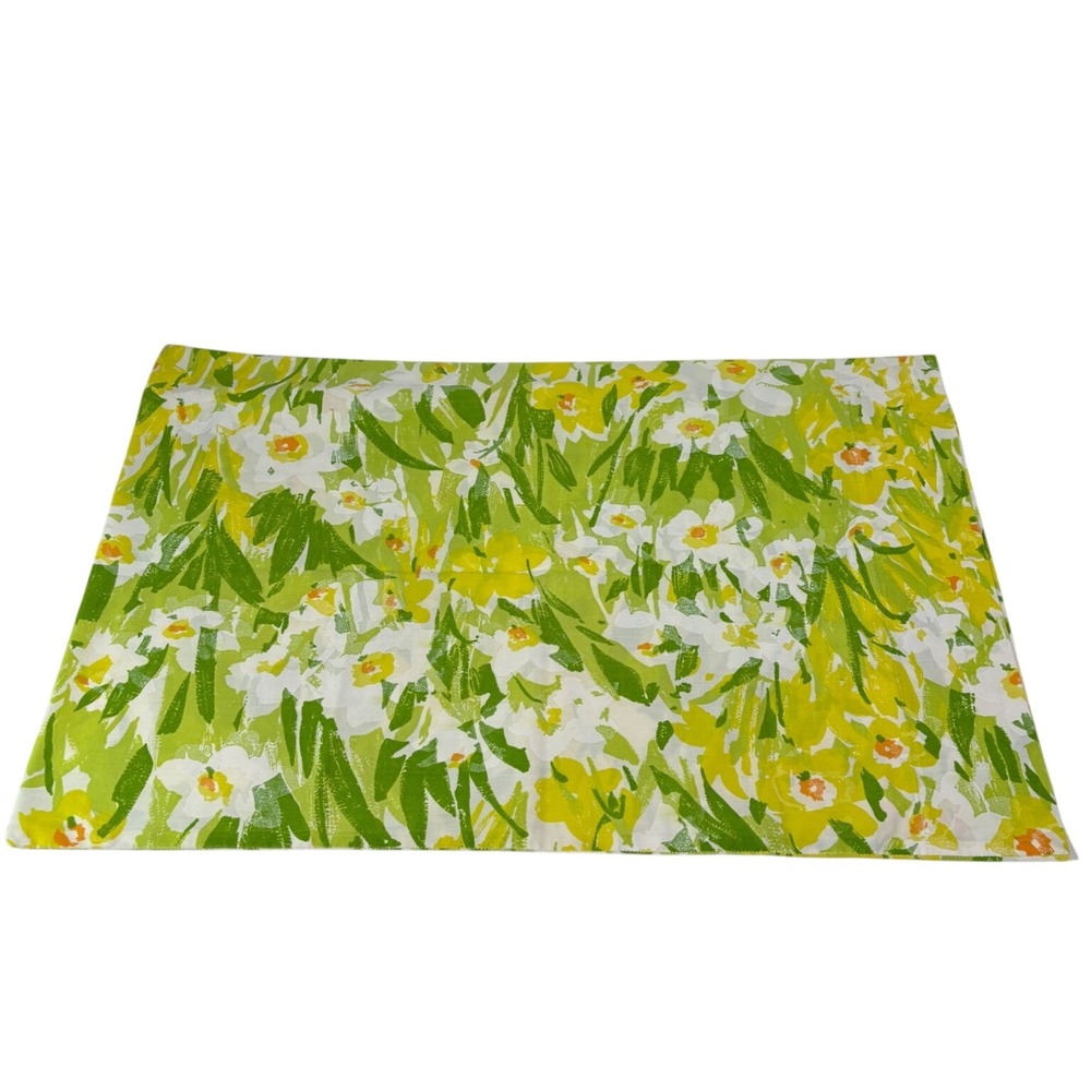 Vtg Utica J. P. Stevens Daffodil Pillowcase Floral Green Yellow Floral Percale